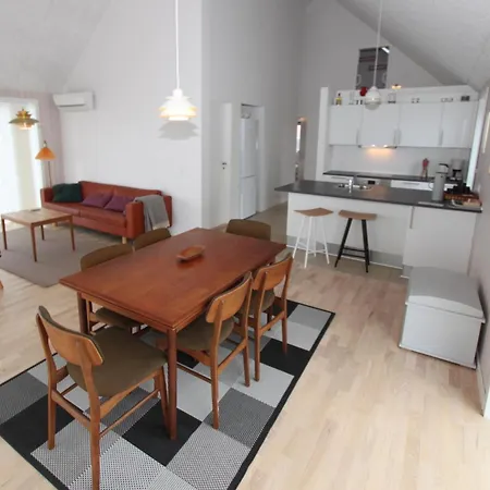 Nyaraló Uniquely Located With Sea View-sj675 Lemvig