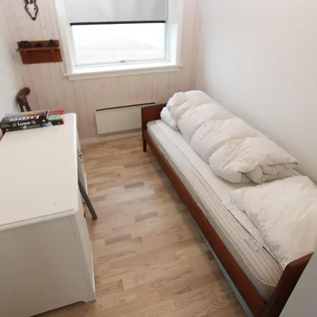 Сasa de vacaciones Uniquely Located With Sea View-sj675 *